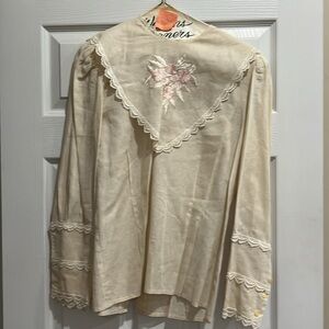 Vintage Nilani Embroidered Wide Collar Blouse